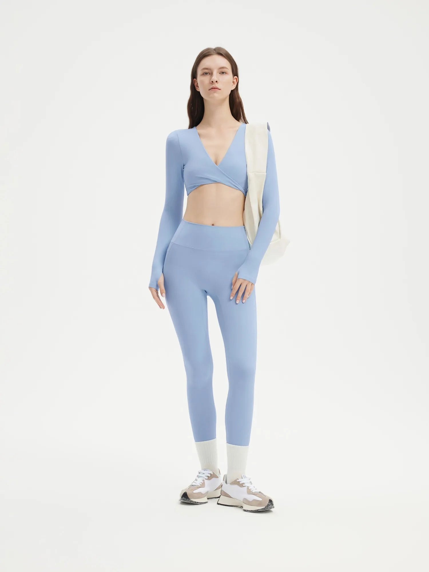 SUUKSESS Women 2 Piece Workout Sets Long Sleeve Twist Deep V Crop Padded Tops Yoga Leggings with Side Pockets-SUUKSESS-SUUKSESS