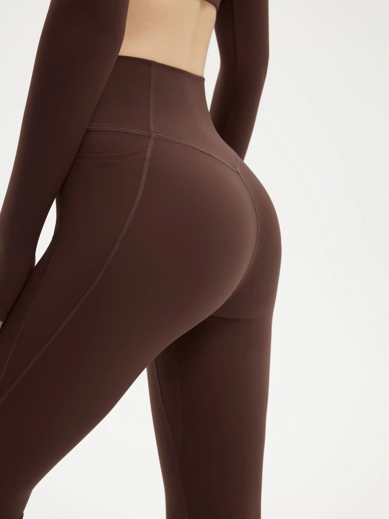 SUUKSESS Women 2 Piece Workout Sets Long Sleeve Twist Deep V Crop Padded Tops Yoga Leggings with Side Pockets-SUUKSESS-SUUKSESS