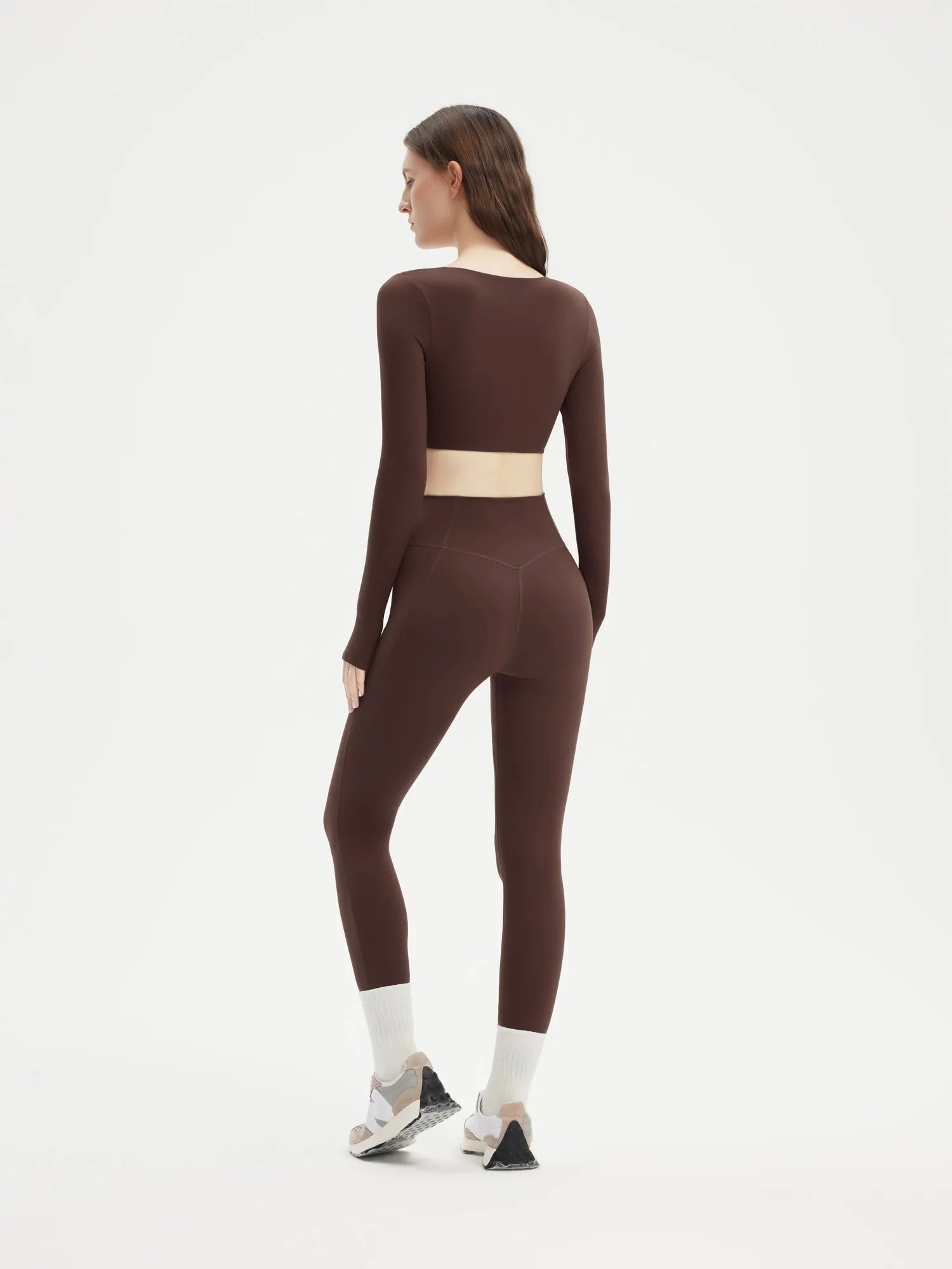 SUUKSESS Women 2 Piece Workout Sets Long Sleeve Twist Deep V Crop Padded Tops Yoga Leggings with Side Pockets-SUUKSESS-SUUKSESS