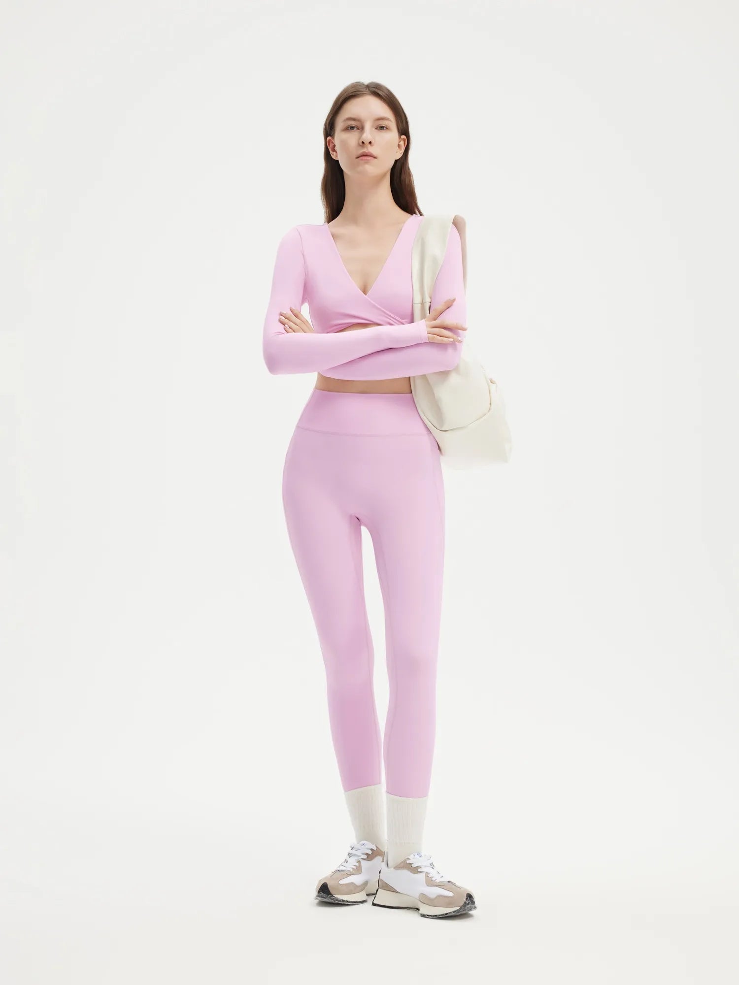 SUUKSESS Women 2 Piece Workout Sets Long Sleeve Twist Deep V Crop Padded Tops Yoga Leggings with Side Pockets-SUUKSESS-SUUKSESS