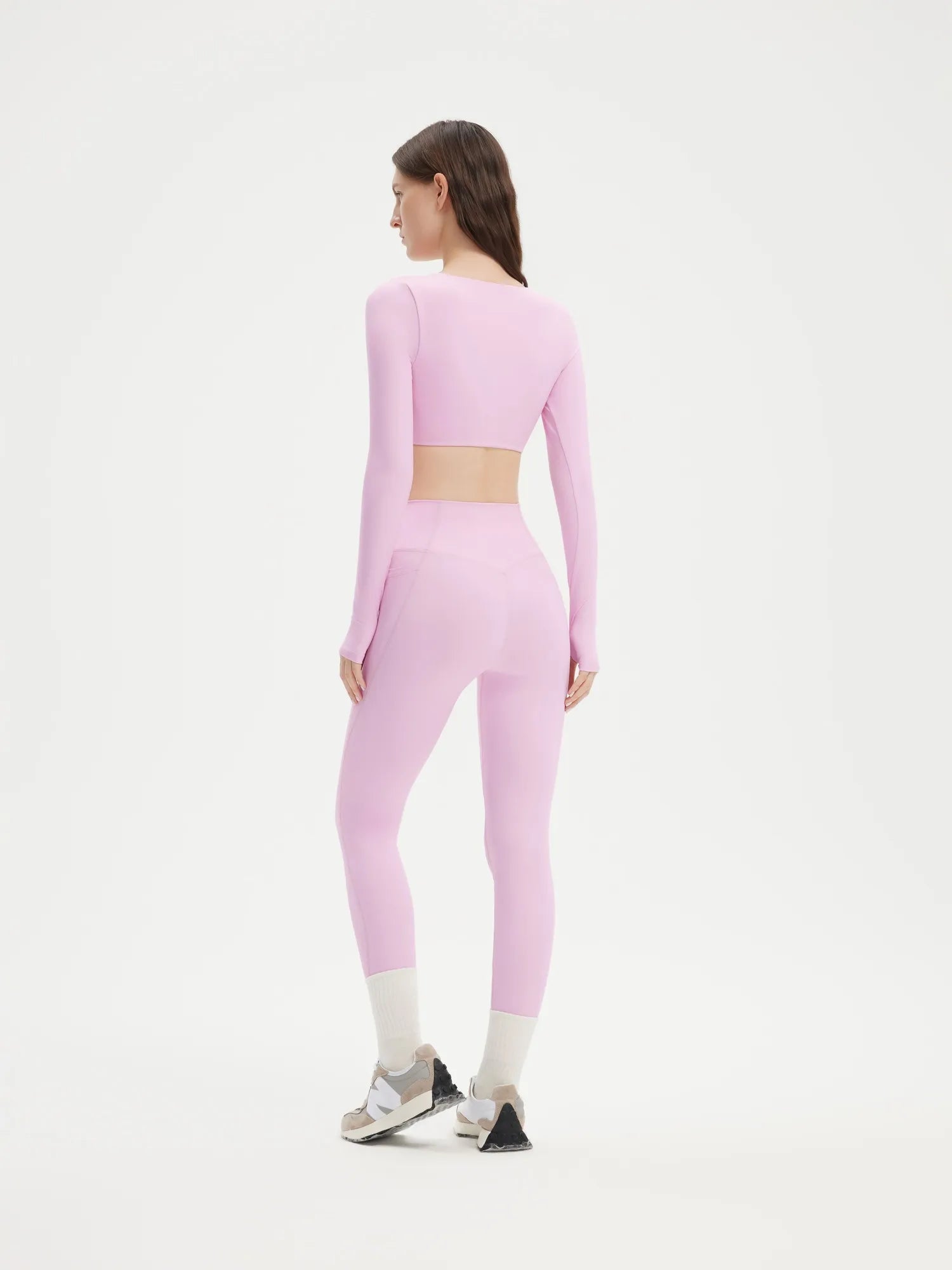 SUUKSESS Women 2 Piece Workout Sets Long Sleeve Twist Deep V Crop Padded Tops Yoga Leggings with Side Pockets-SUUKSESS-SUUKSESS