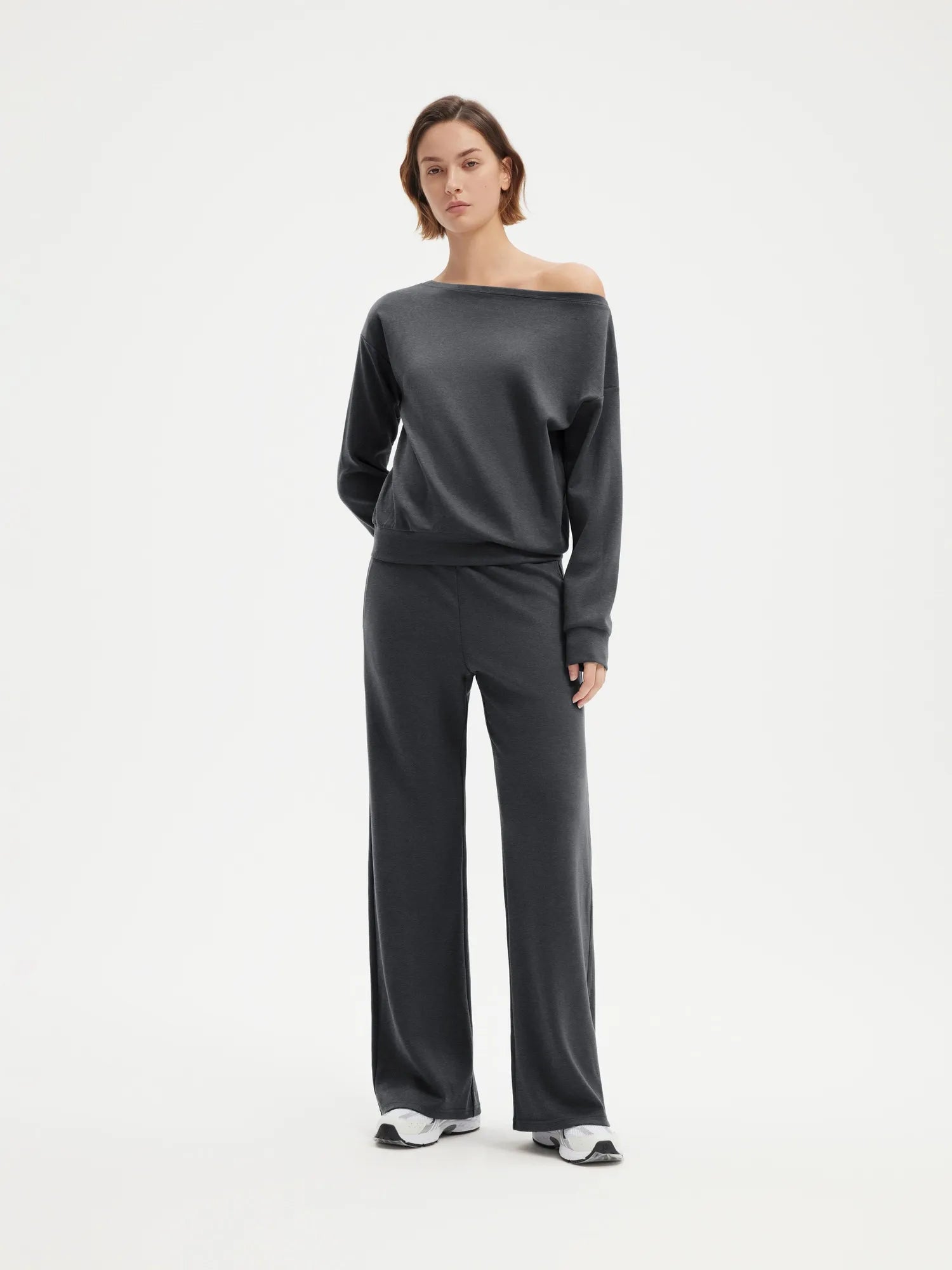 SUUKSESS Women 2 Piece Lounge Matching Set Off Shoulder Sweatshirt Wide Leg Sweatpant-SUUKSESS-SUUKSESS