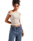 Butterweiches Off-Shoulder-Shirt