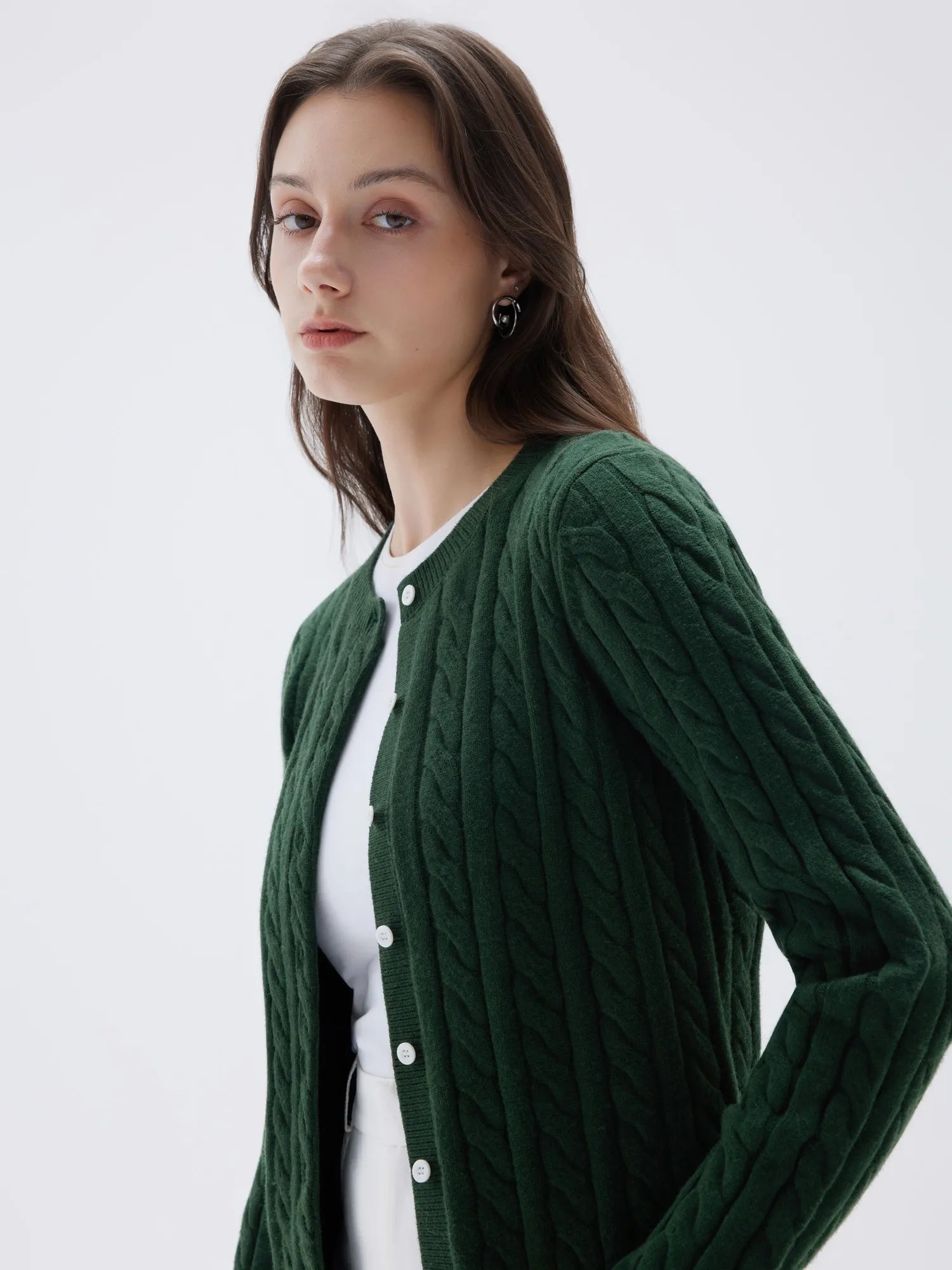 SUUKSESS Women Cable Knit Cashmere Sweaters Crew Neck Button Up Chunky Cardigan Long Sleeve Fall Outfits-SUUKSESS-SUUKSESS