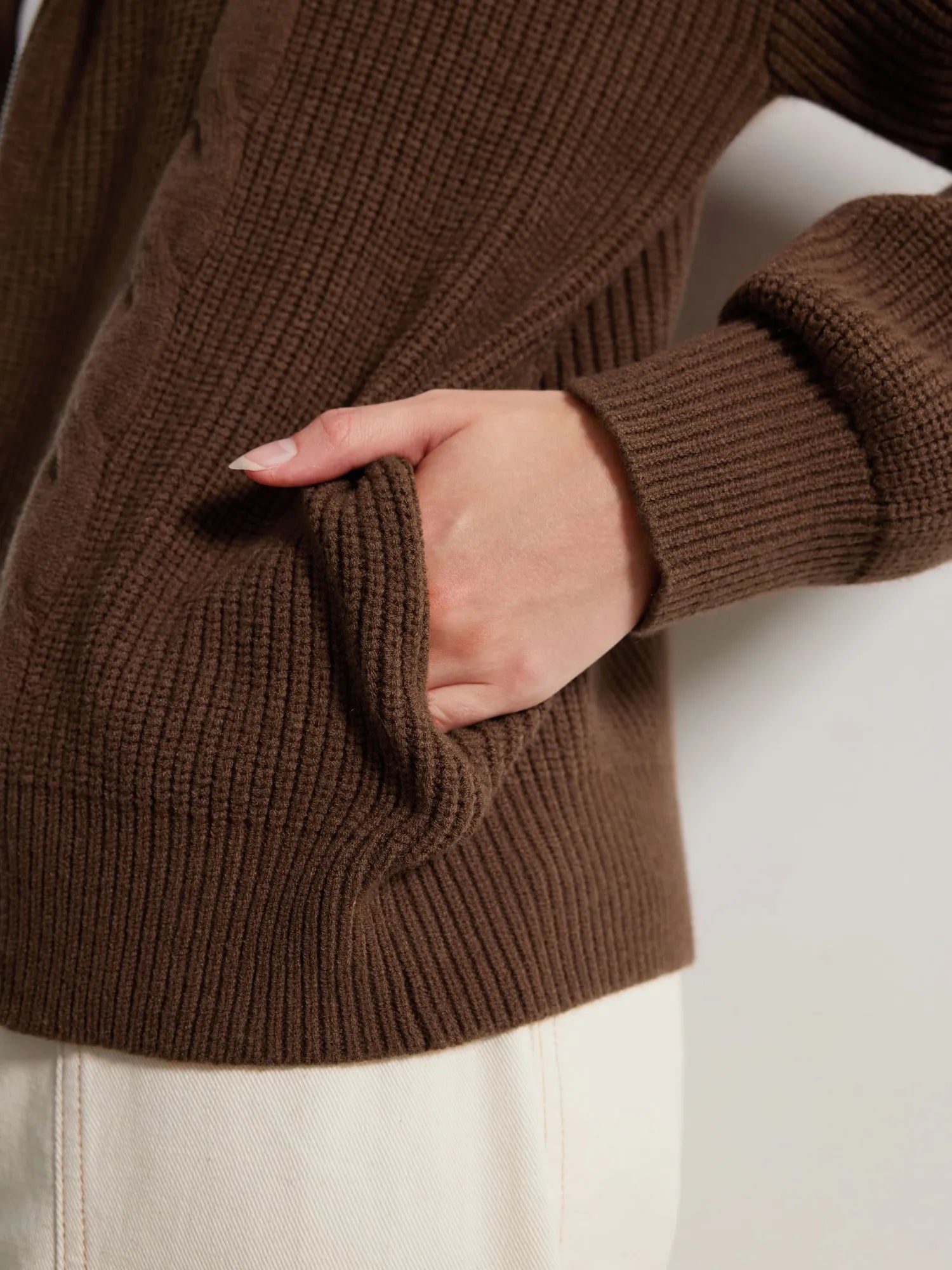 SUUKSESS Women Chunky Knit Cashmere Sweaters Zip up Oversized Hoodies Cardigan with Pockets Long Sleeve Fall Outerwear-SUUKSESS-SUUKSESS