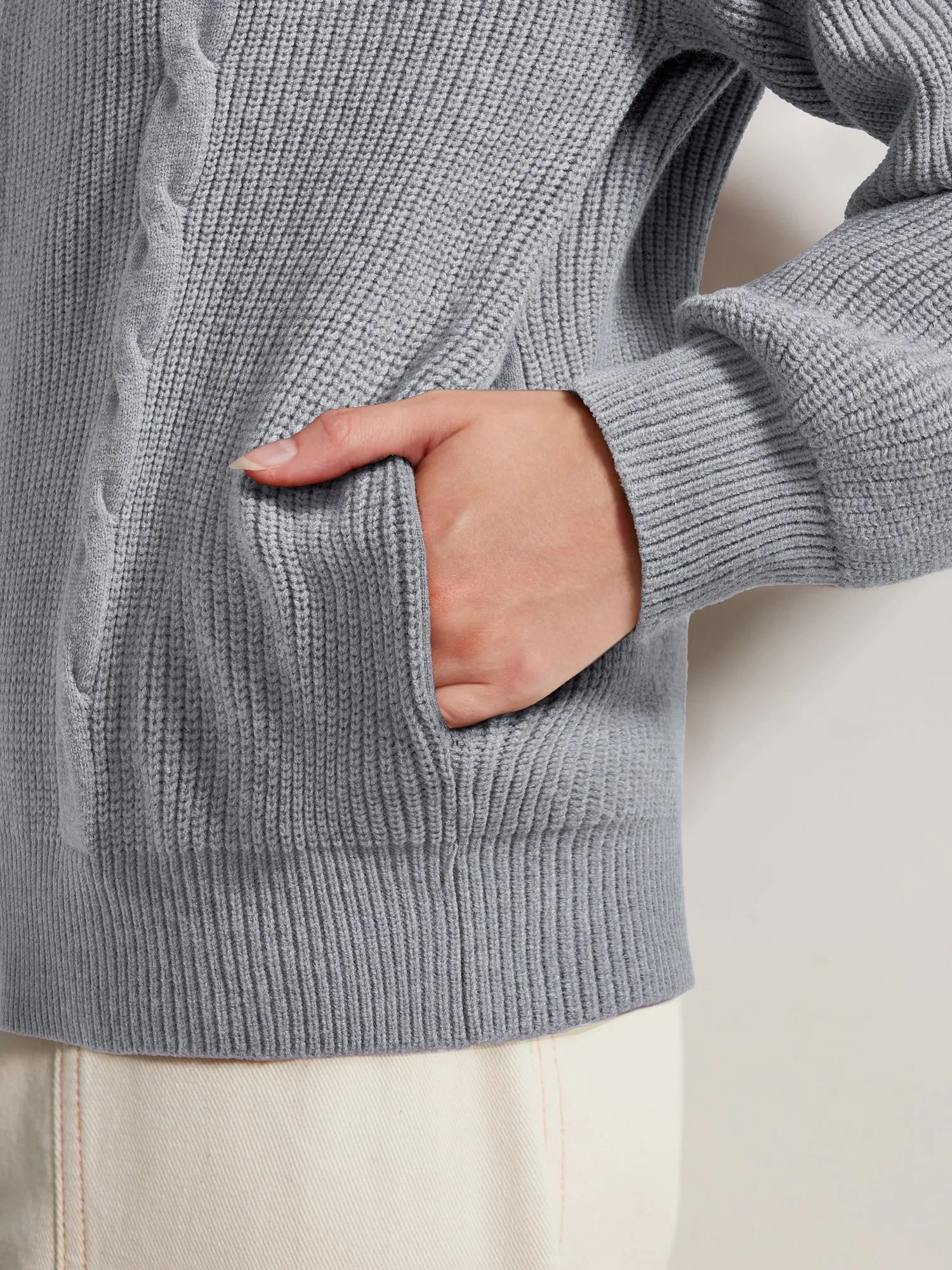 SUUKSESS Women Chunky Knit Cashmere Sweaters Zip up Oversized Hoodies Cardigan with Pockets Long Sleeve Fall Outerwear-SUUKSESS-SUUKSESS