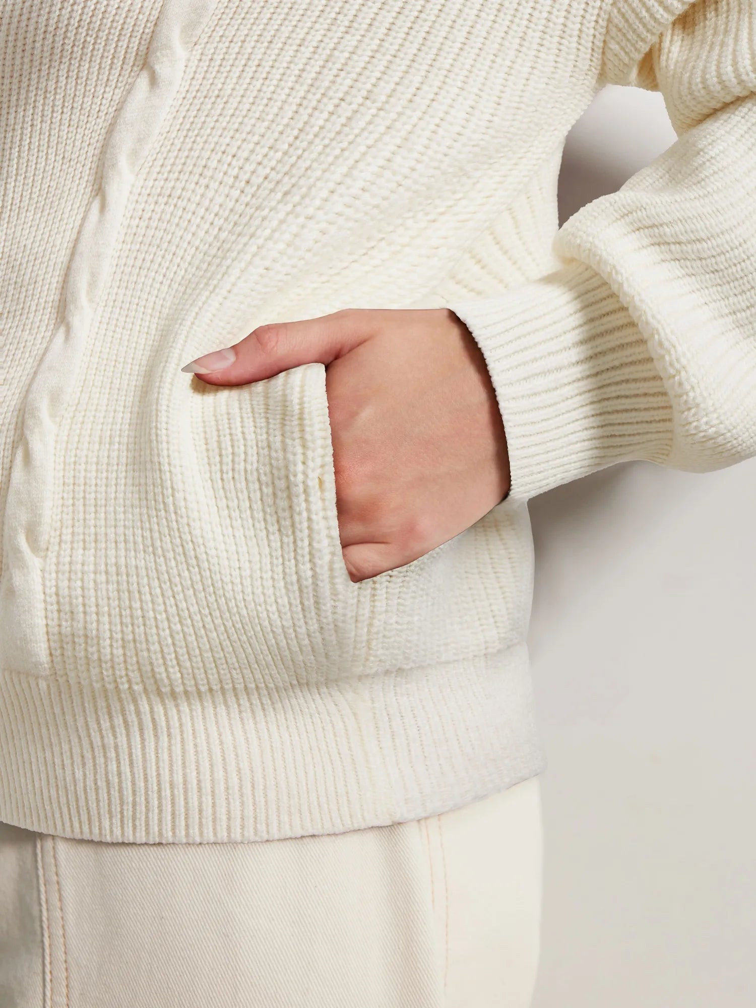 SUUKSESS Women Chunky Knit Cashmere Sweaters Zip up Oversized Hoodies Cardigan with Pockets Long Sleeve Fall Outerwear-SUUKSESS-SUUKSESS