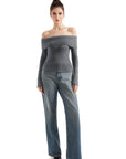 Geripptes, schulterfreies Pullover-Shirt – Langarm