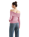 Geripptes, schulterfreies Pullover-Shirt – Langarm