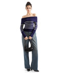 Geripptes, schulterfreies Pullover-Shirt – Langarm