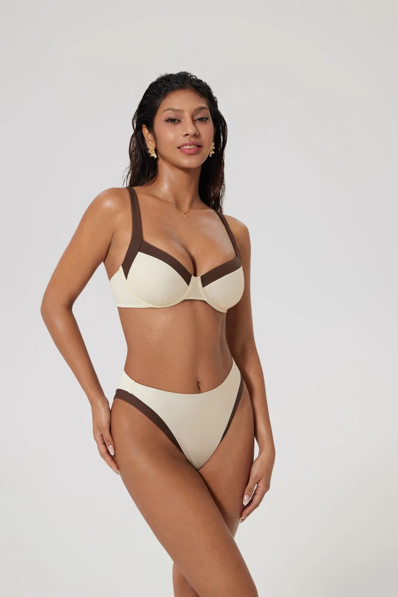 Color Block Underwire 2 Piece Swimsuit