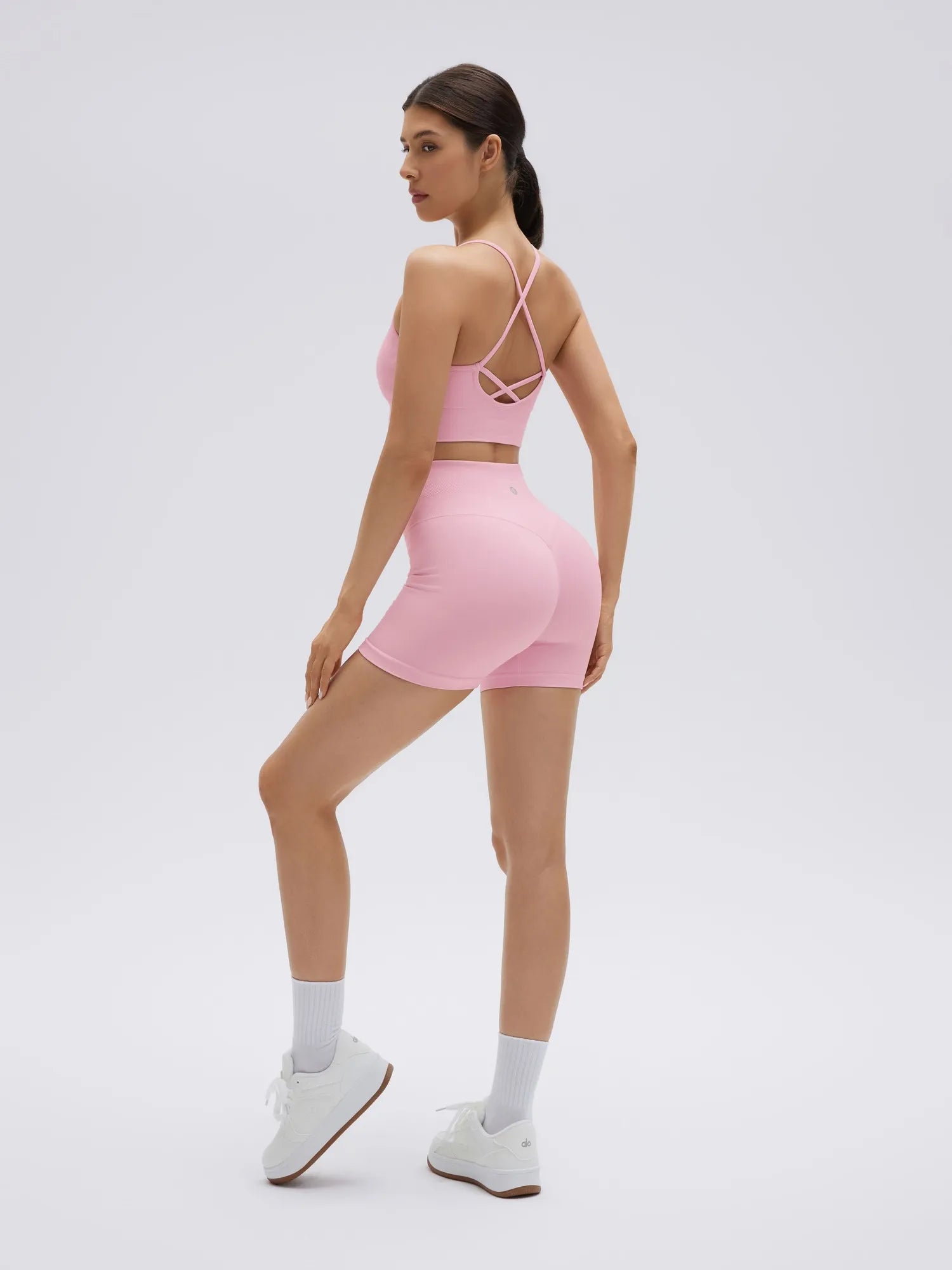 SUUKSESS Women Seamless 2 Piece Workout Sets Criss Cross Sports Bra High Waist Booty Shorts-SUUKSESS-SUUKSESS