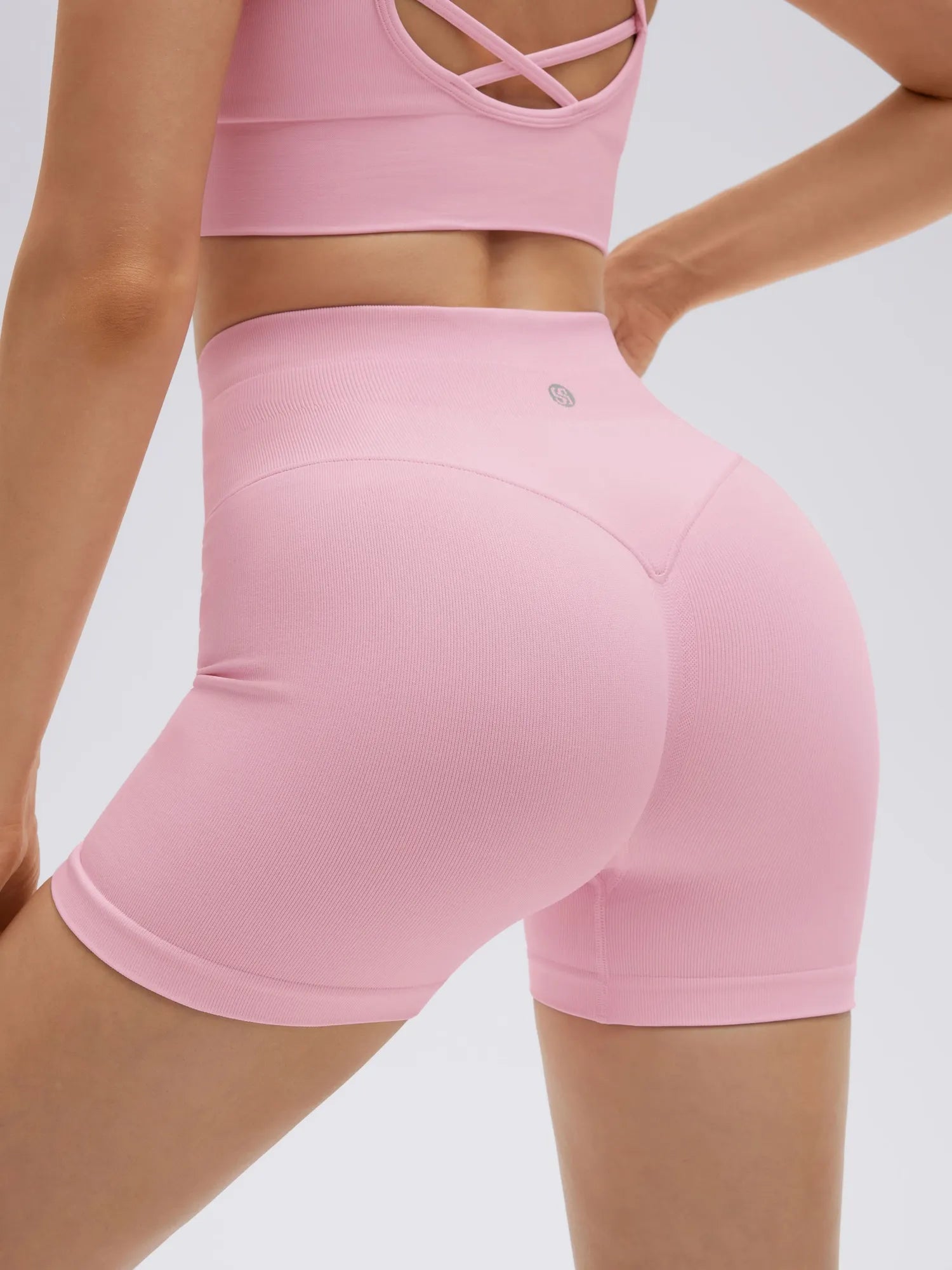 SUUKSESS Women Seamless 2 Piece Workout Sets Criss Cross Sports Bra High Waist Booty Shorts-SUUKSESS-SUUKSESS