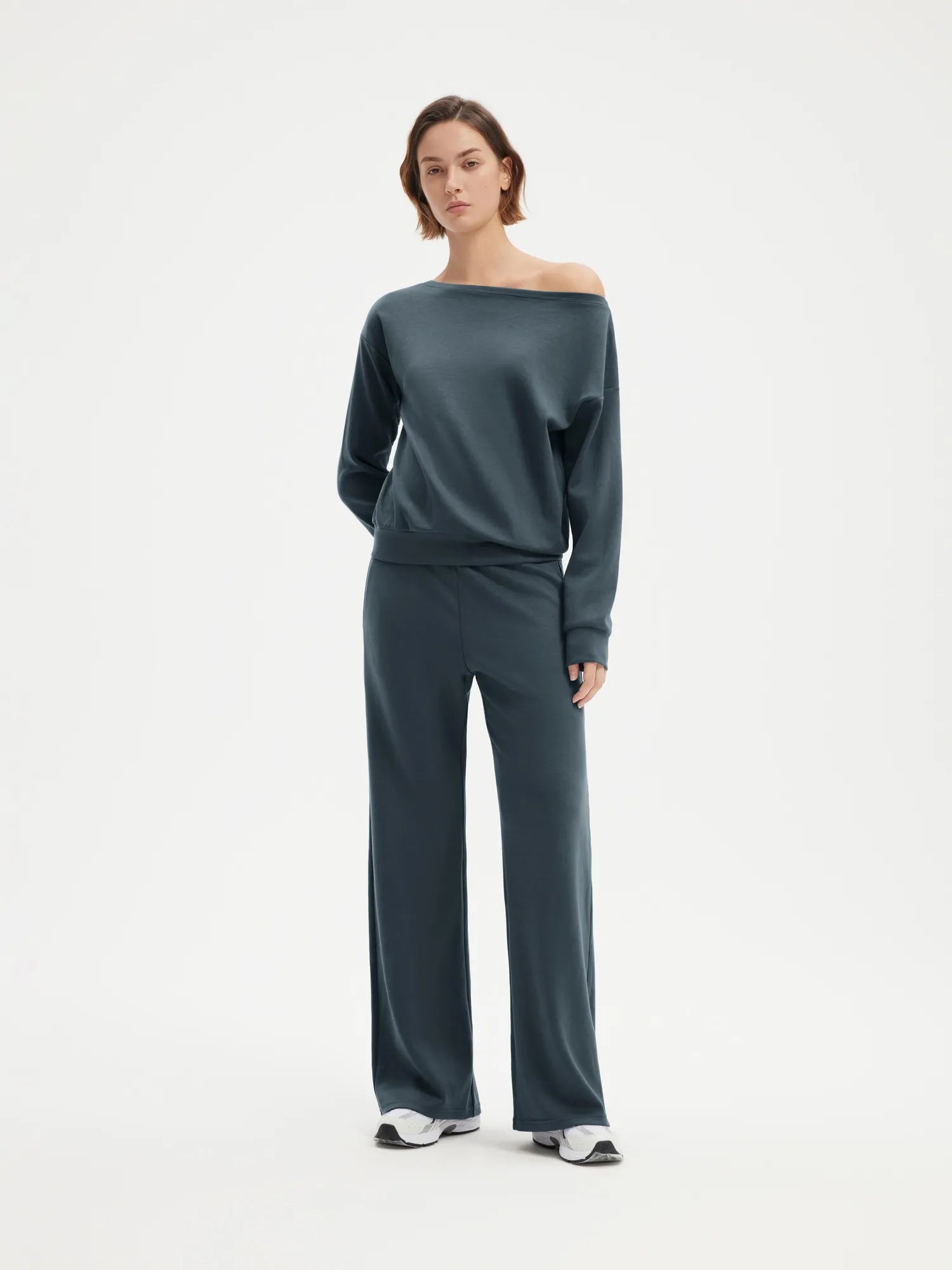 SUUKSESS Women 2 Piece Lounge Matching Set Off Shoulder Sweatshirt Wide Leg Sweatpant-SUUKSESS-SUUKSESS