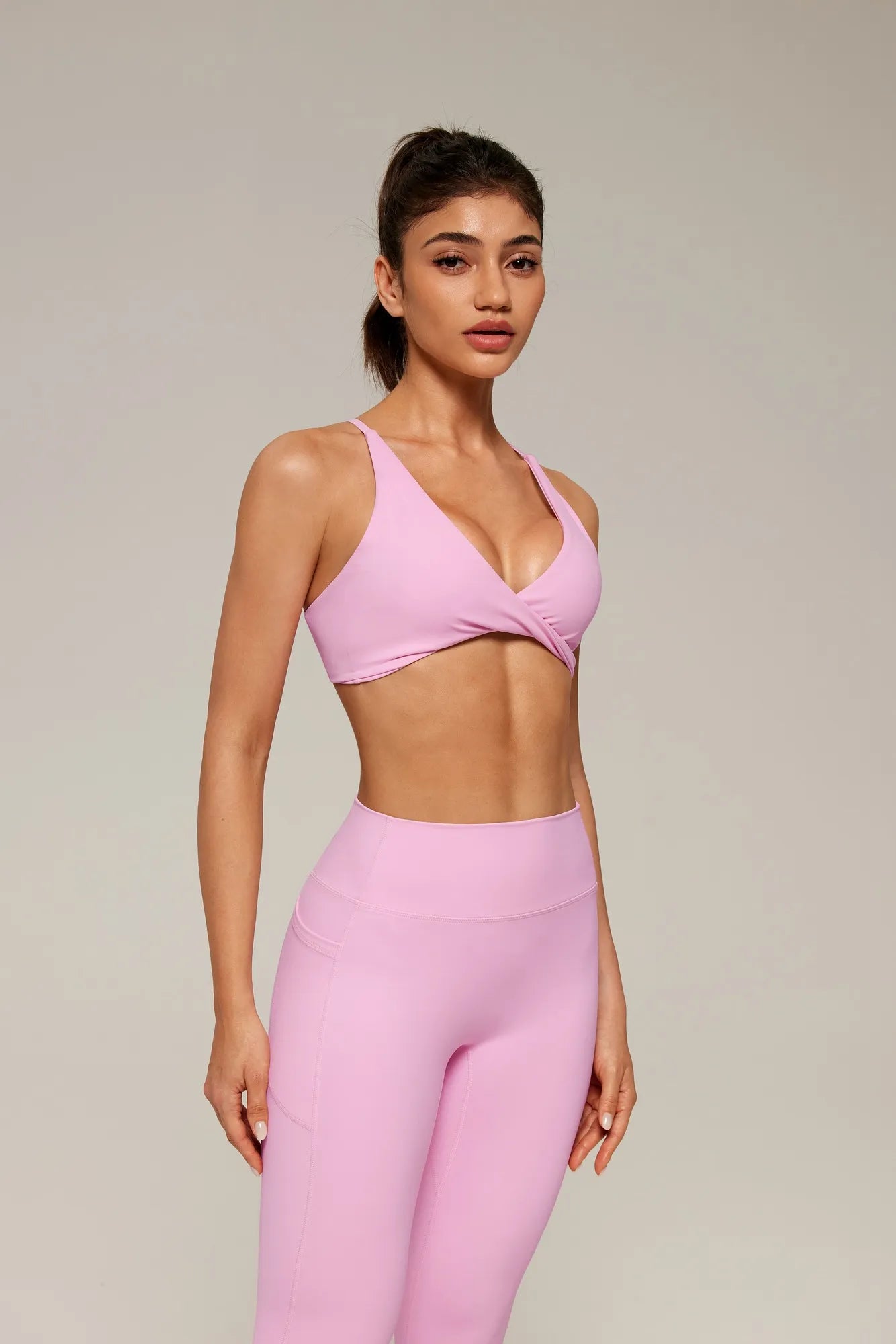 V Neck Bra 2 Piece Workout Set-SUUKSESS-SUUKSESS