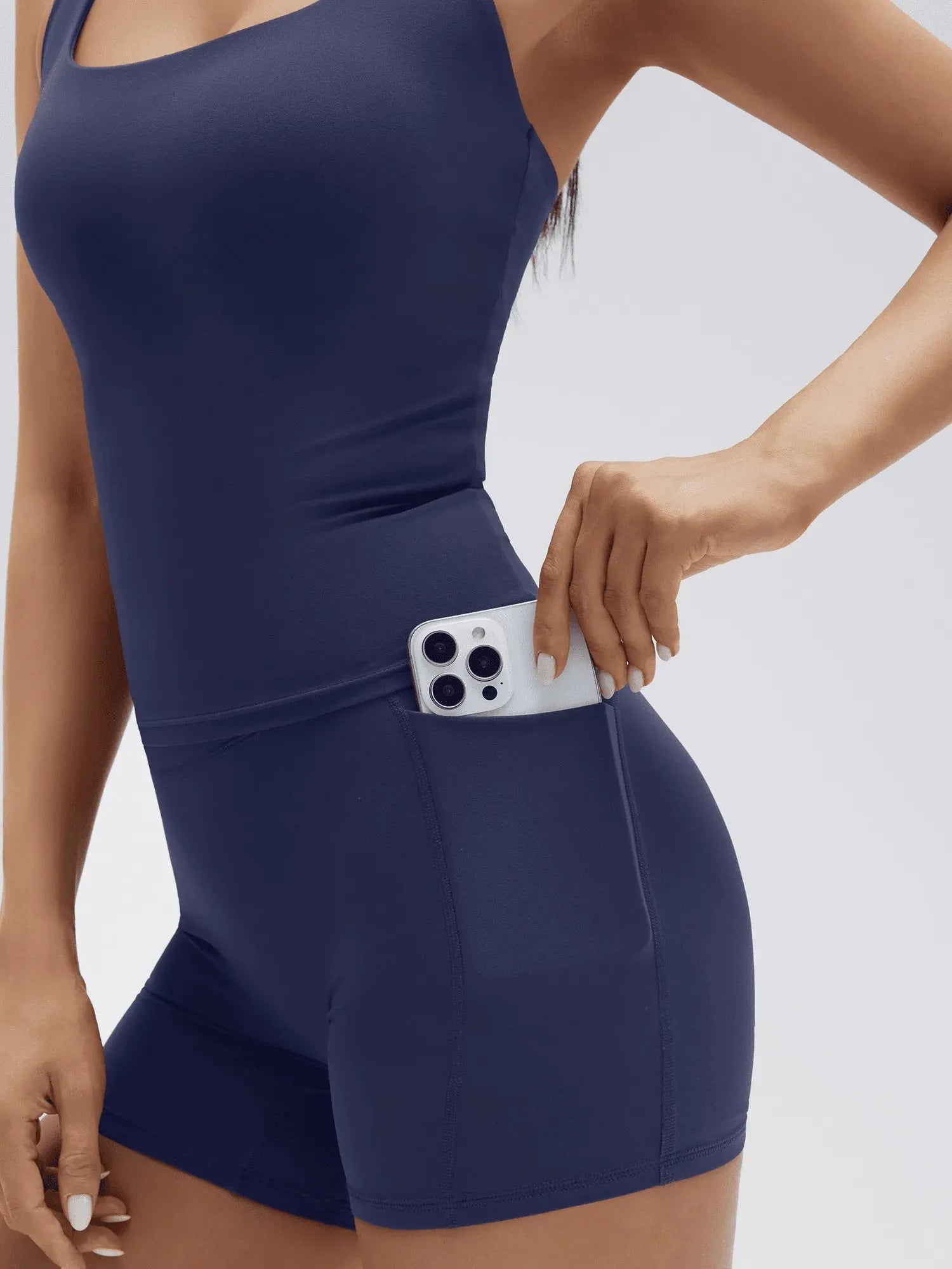 SUUKSESS Women 2 Piece Workout Sets Halter Neck Padded Yoga Tank Tops High Waisted Biker Shorts with Pockets-SUUKSESS-SUUKSESS