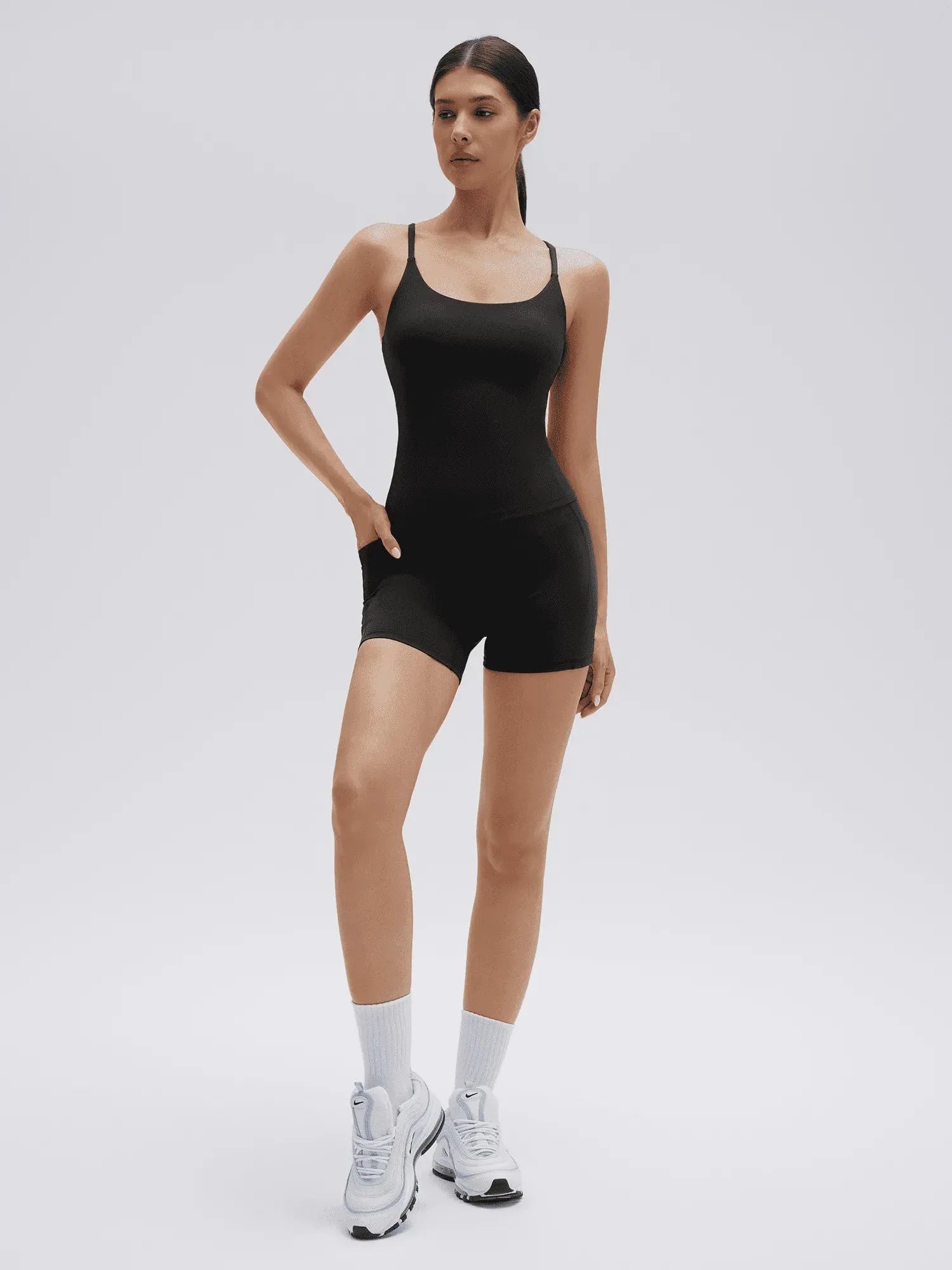 SUUKSESS Women 2 Piece Workout Sets Padded Yoga Tank Top High Waisted Biker Shorts with Pockets-SUUKSESS-SUUKSESS