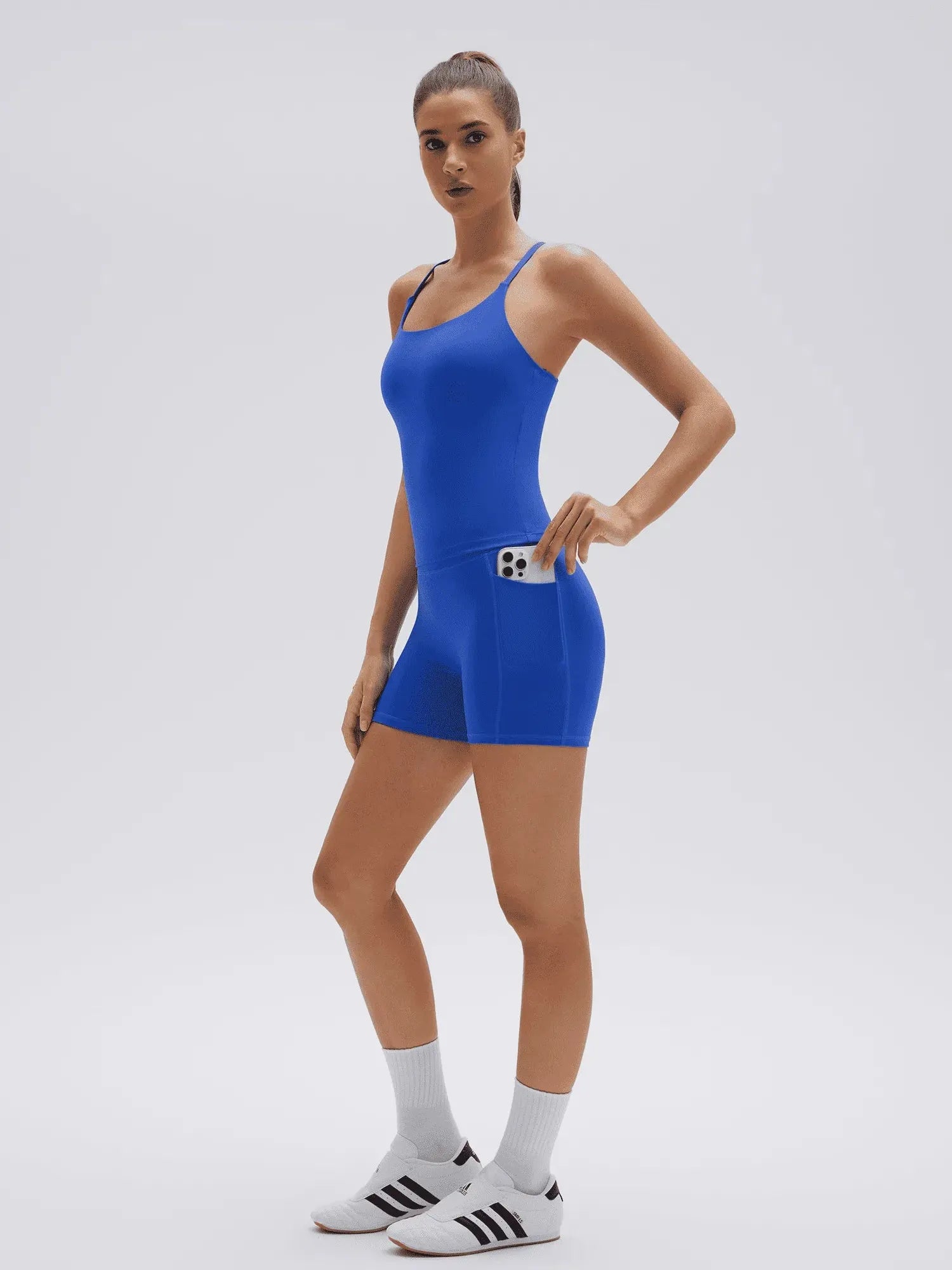 SUUKSESS Women 2 Piece Workout Sets Padded Yoga Tank Top High Waisted Biker Shorts with Pockets-SUUKSESS-SUUKSESS