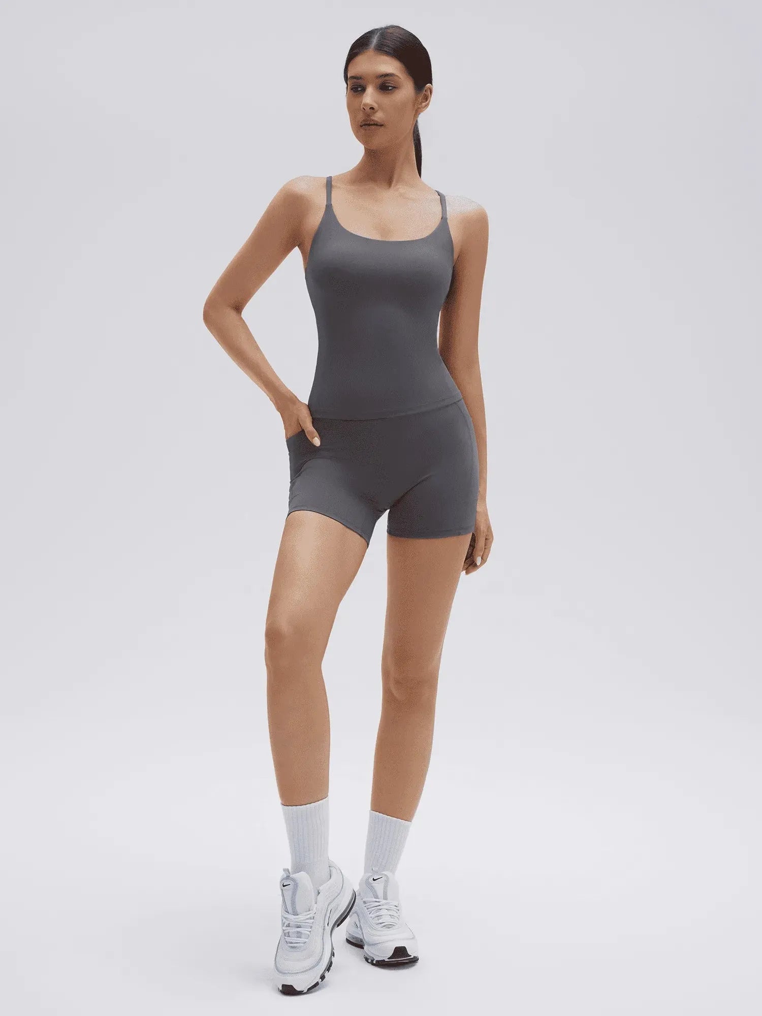 SUUKSESS Women 2 Piece Workout Sets Padded Yoga Tank Top High Waisted Biker Shorts with Pockets-SUUKSESS-SUUKSESS