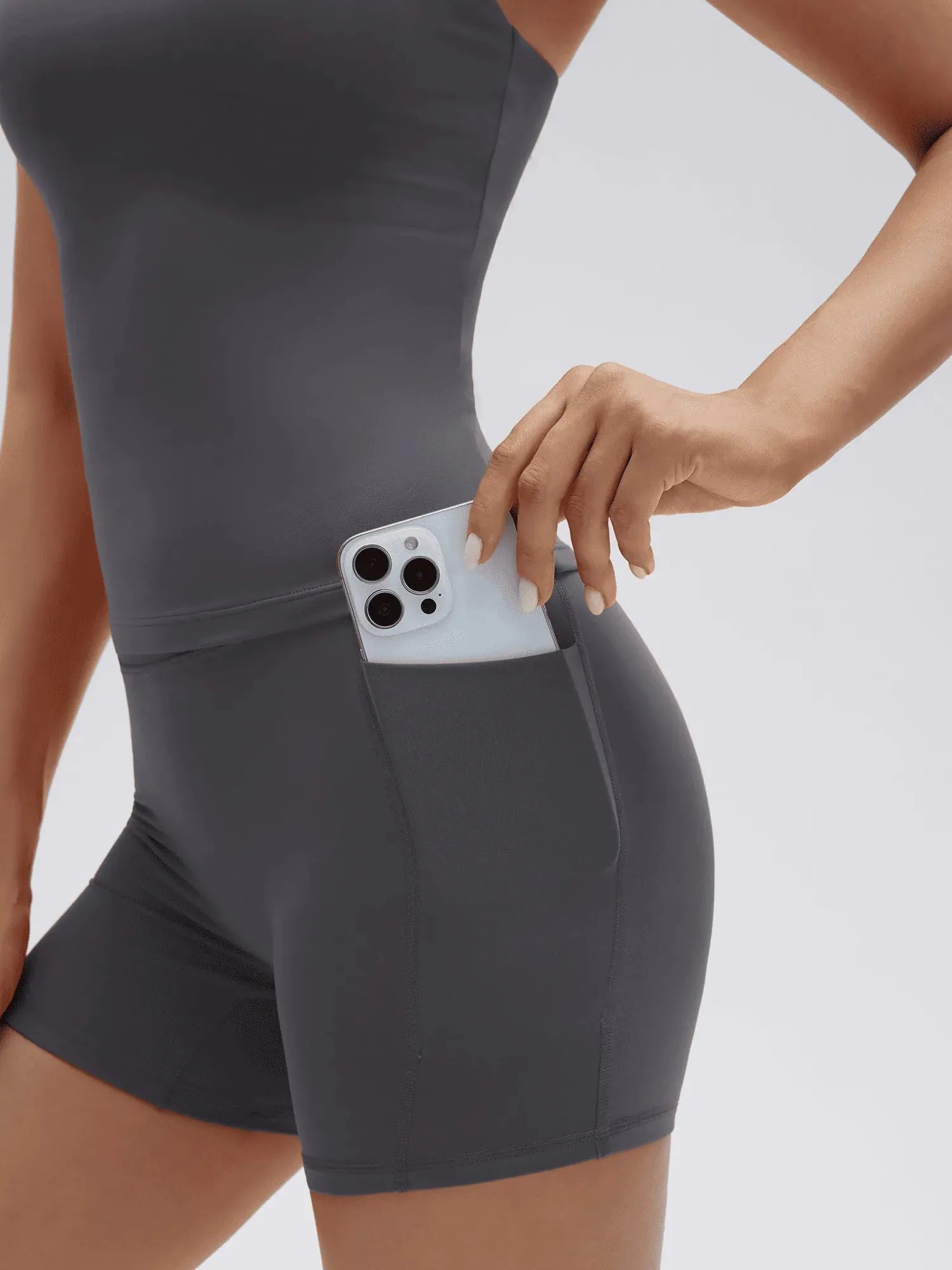 SUUKSESS Women 2 Piece Workout Sets Padded Yoga Tank Top High Waisted Biker Shorts with Pockets-SUUKSESS-SUUKSESS