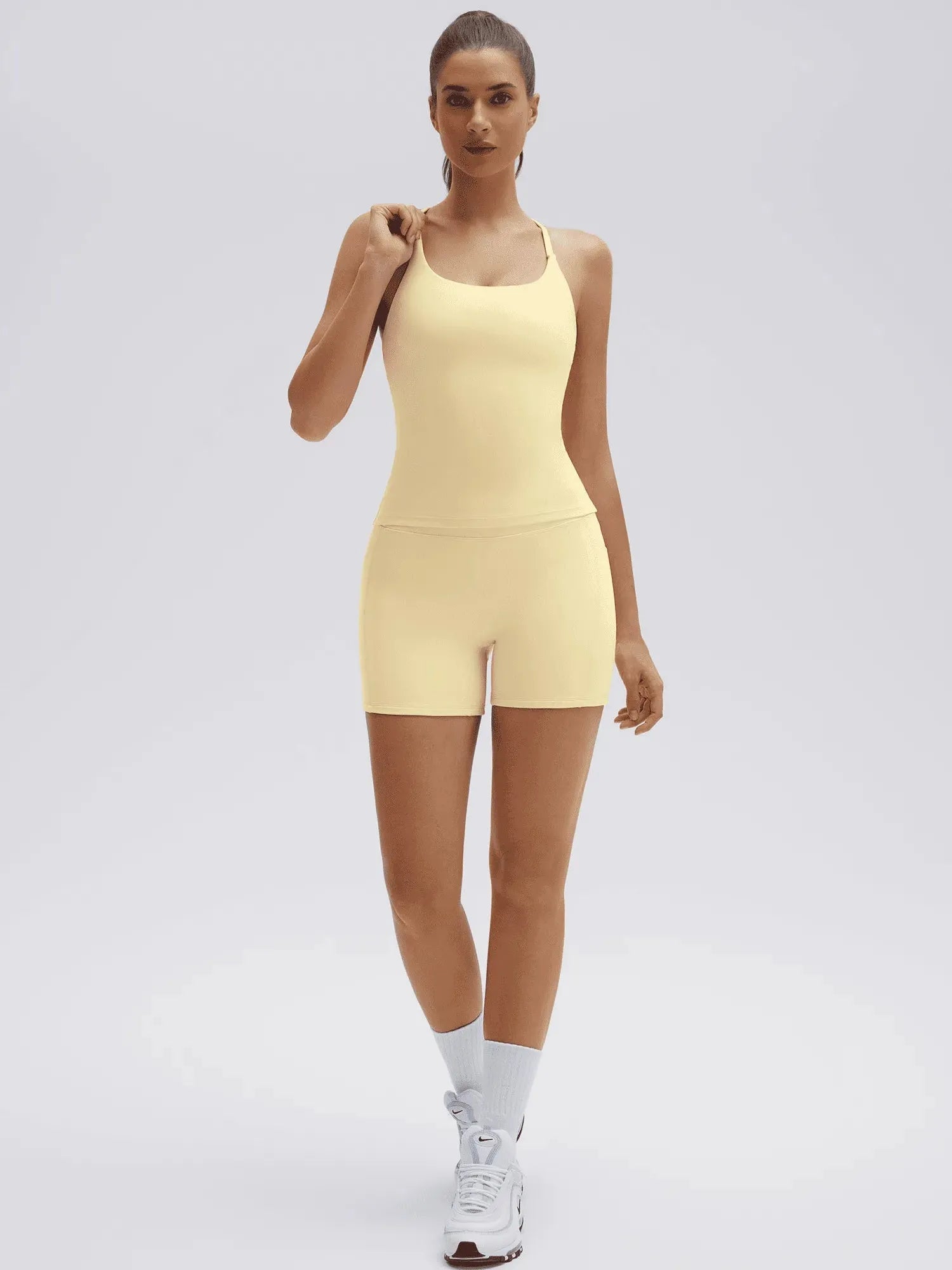 SUUKSESS Women 2 Piece Workout Sets Padded Yoga Tank Top High Waisted Biker Shorts with Pockets-SUUKSESS-SUUKSESS