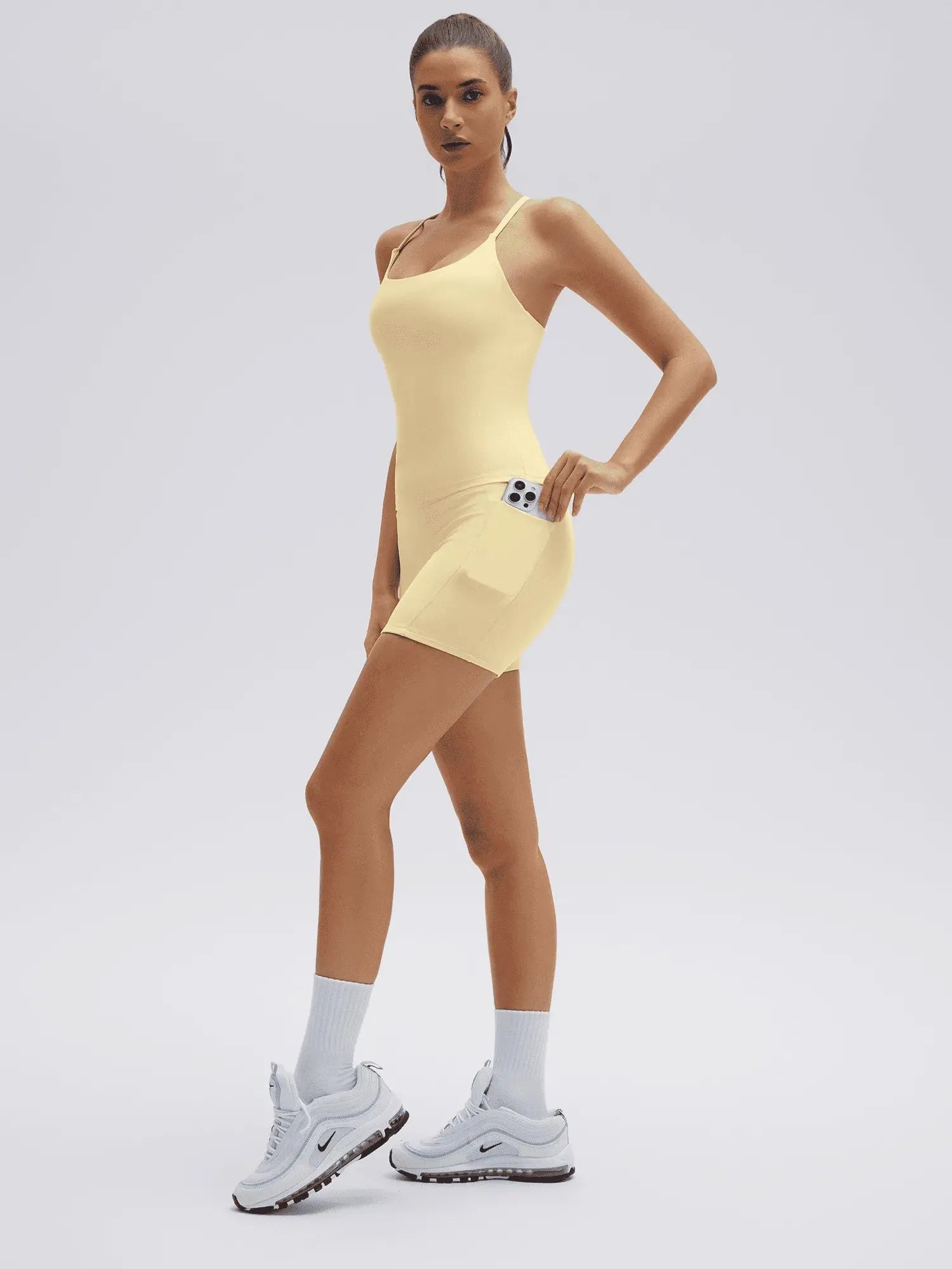 SUUKSESS Women 2 Piece Workout Sets Padded Yoga Tank Top High Waisted Biker Shorts with Pockets-SUUKSESS-SUUKSESS