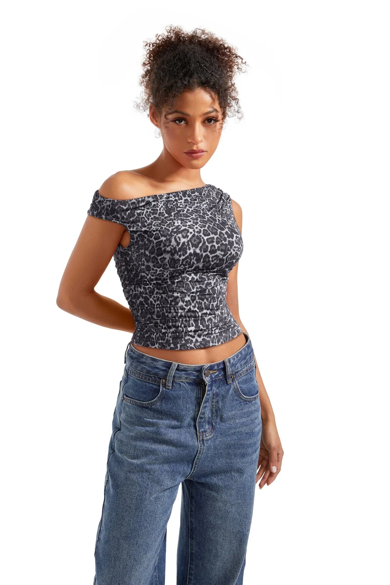 Butterweiches Off-Shoulder-Shirt