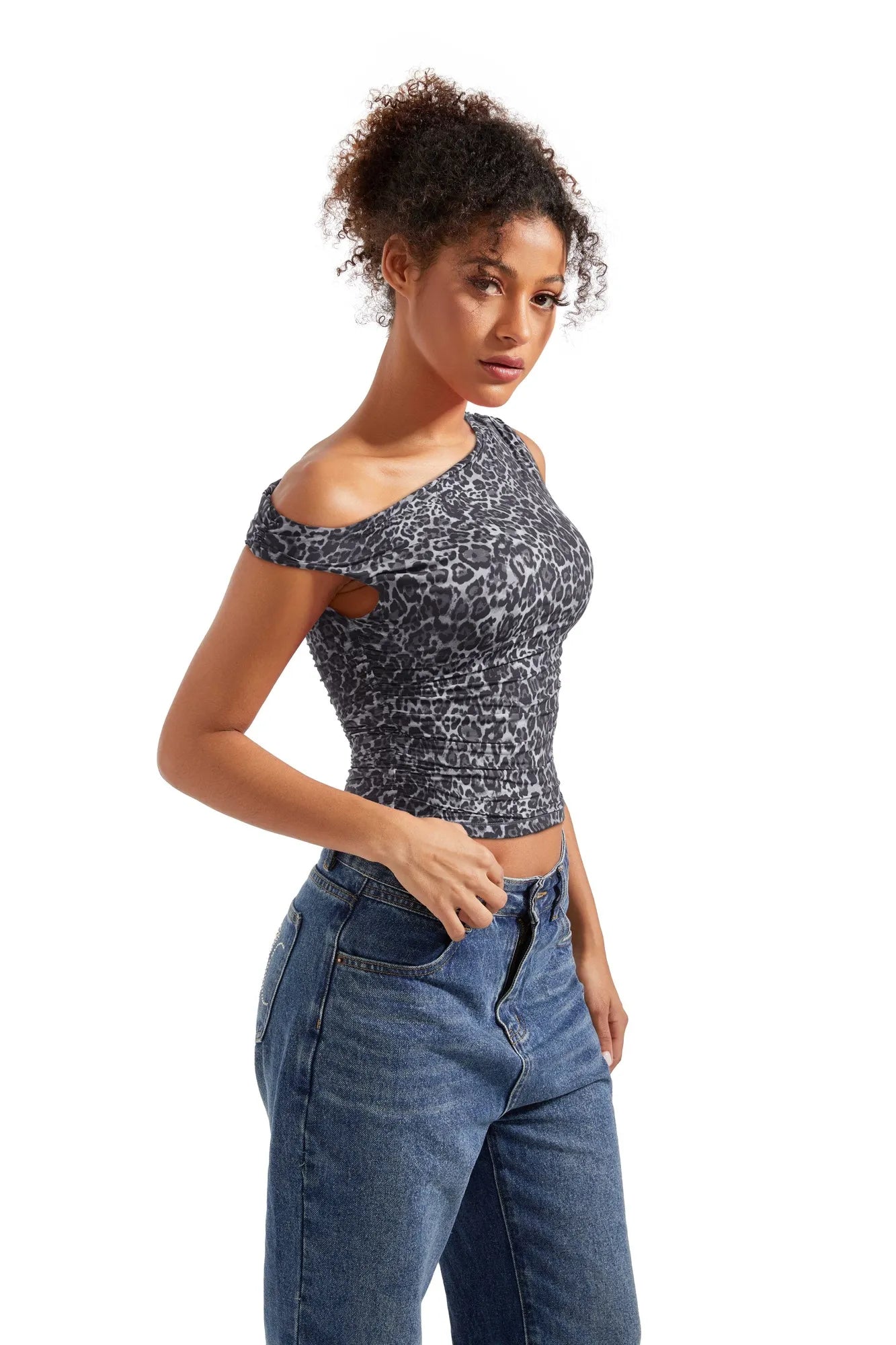 Butterweiches Off-Shoulder-Shirt